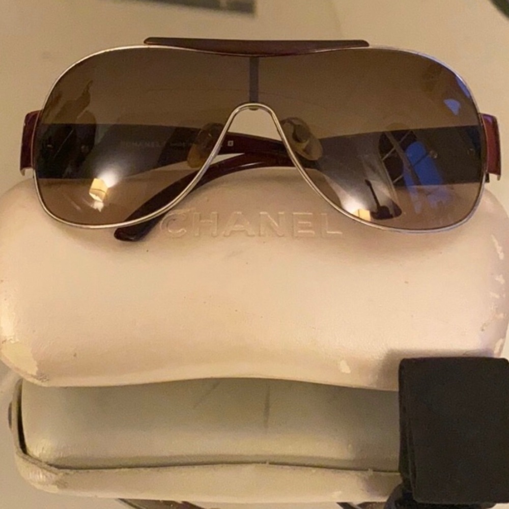 COPY - CHANEL SUN SHADE